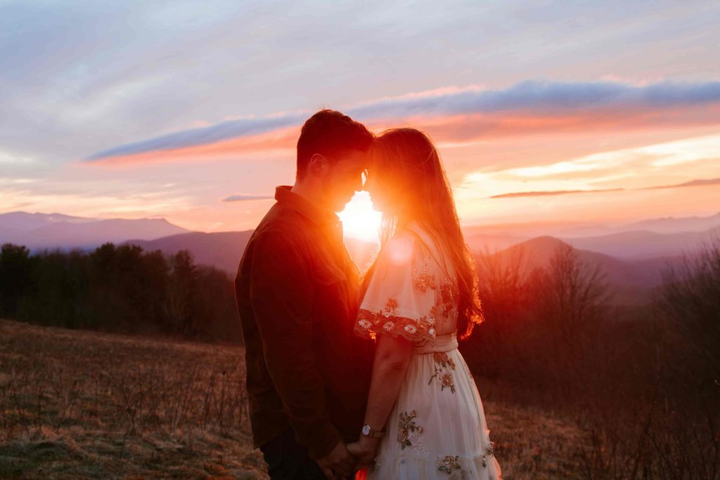 7 Easy Intimacy Exercises for Couples to Reconnect — No Cringe, Just Connection