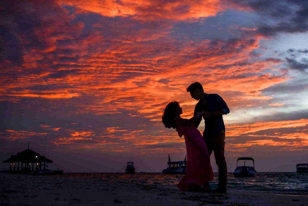 The 7-Day Intimacy Challenge for Couples (No Apps, No Pressure)