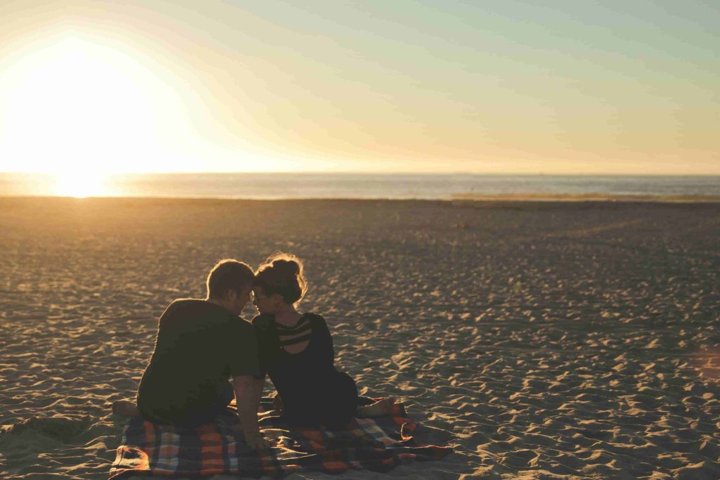 10 Intimacy Check-In Questions Every Couple Should Ask Weekly